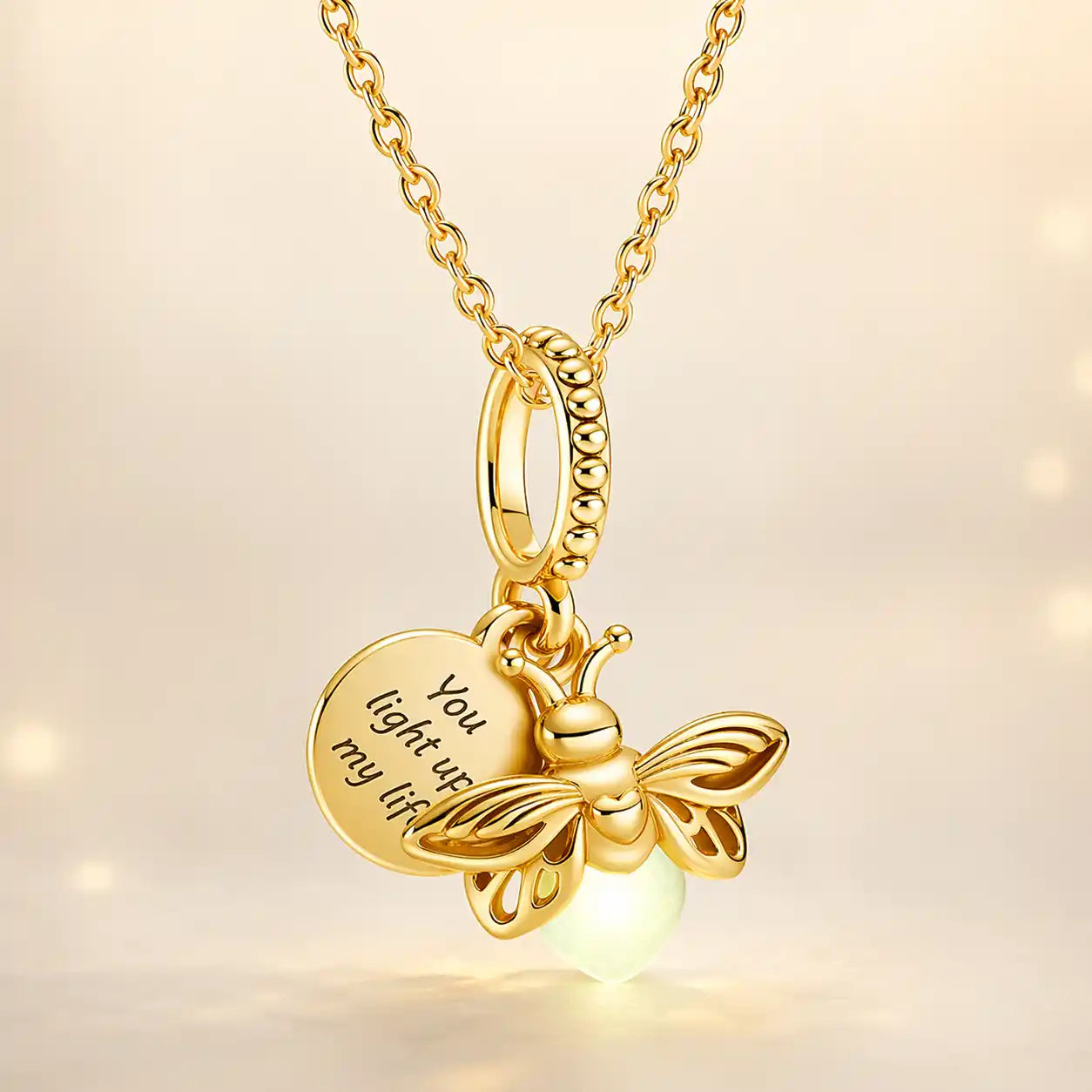 Collar Luciérnaga Evangelina® – Un regalo para mamá que ilumina su vida